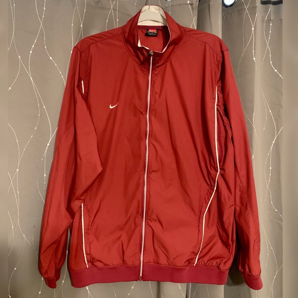 Nike Zip Up Windbreaker Jacket!